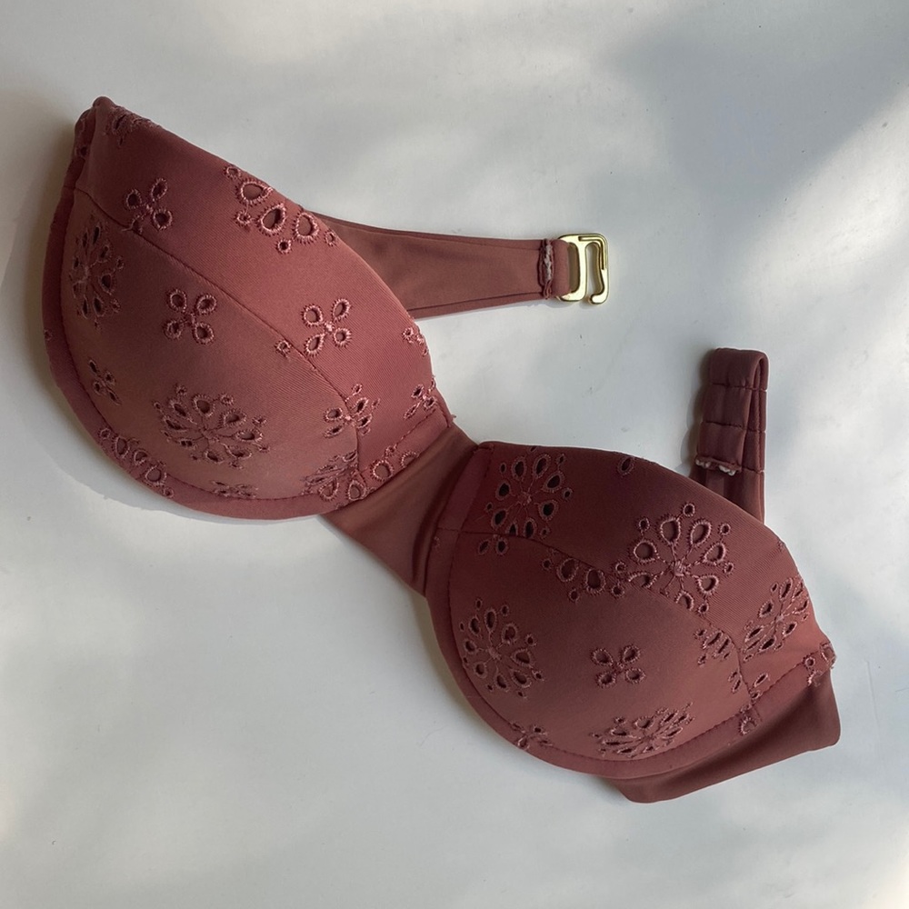 Pink eyelet Tori Praver bikini top size small